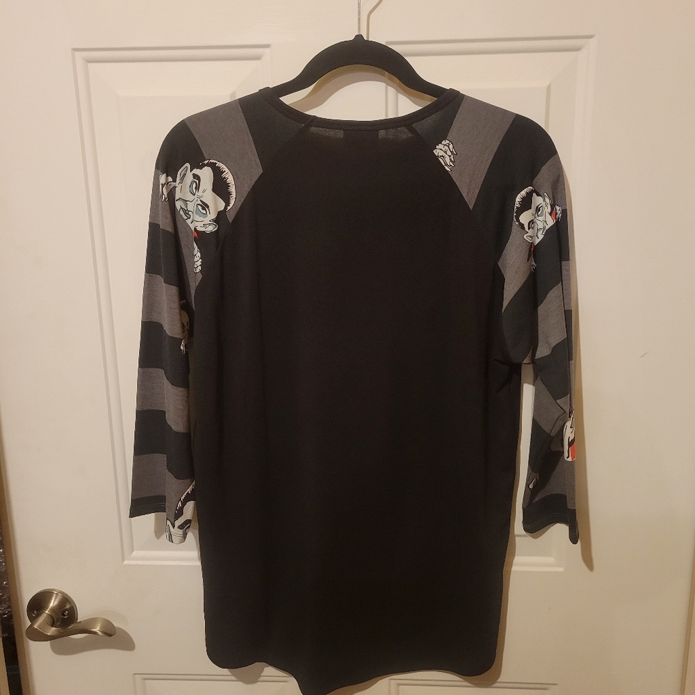 Lularoe large vampire Randy top - Picture 6 of 8